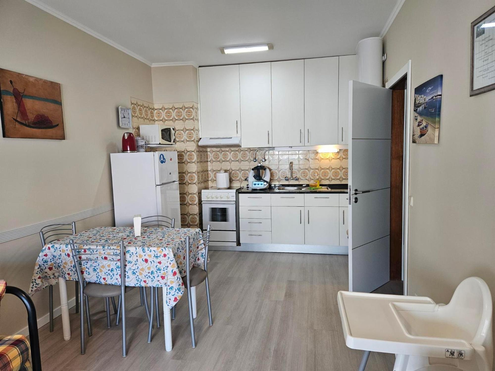 Tmp Apartamento Quarteira Exteriér fotografie